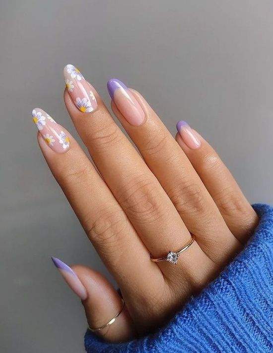 Весняний манікюр із квітами: актуальний дизайн