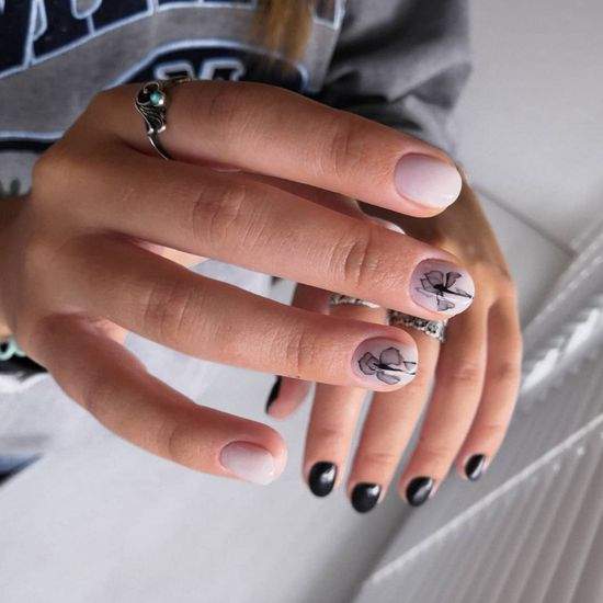 Весняний манікюр із квітами: актуальний дизайн