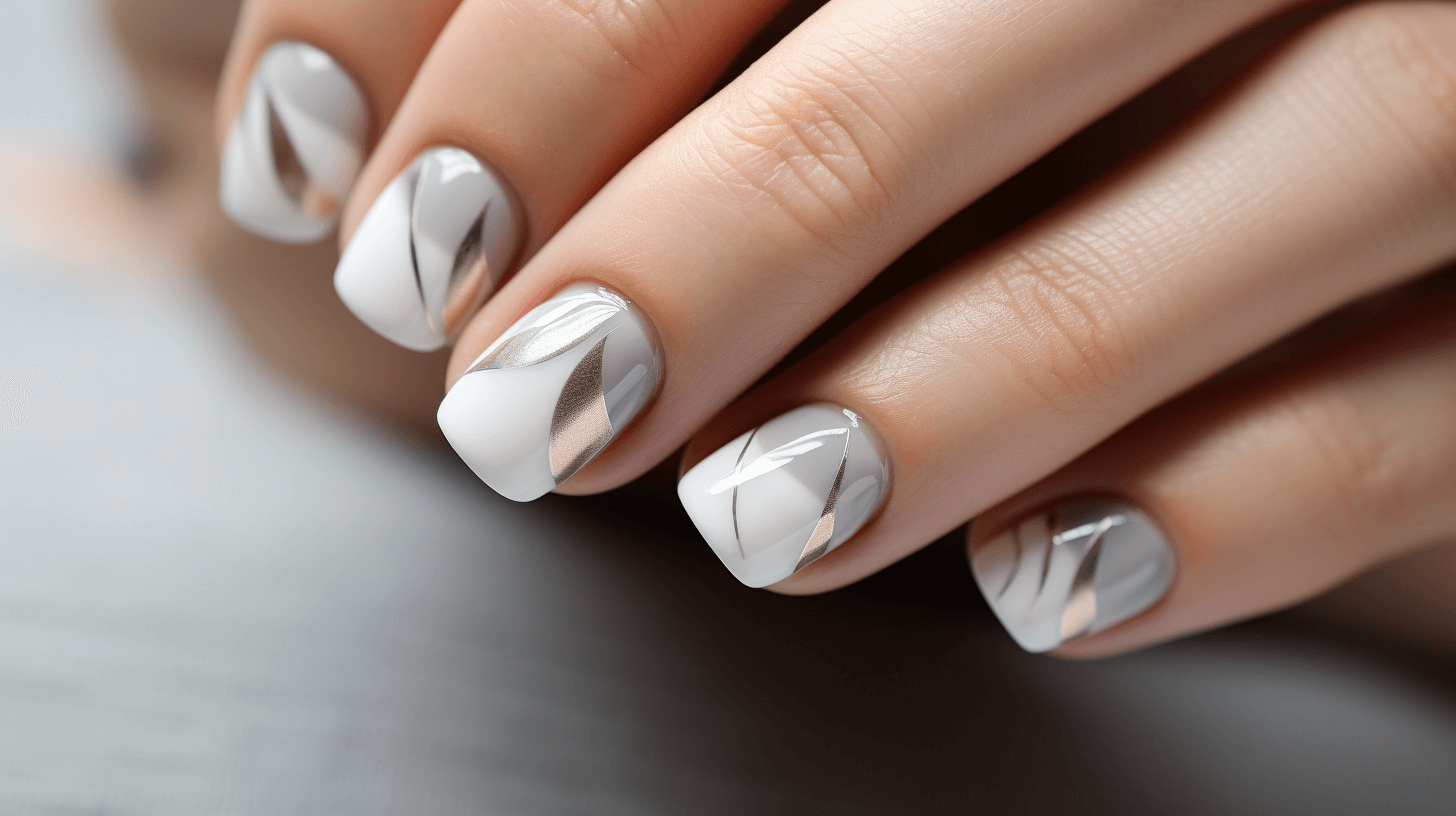 Французский маникюр 2024: Элегантность и Изысканность на кончиках пальцев